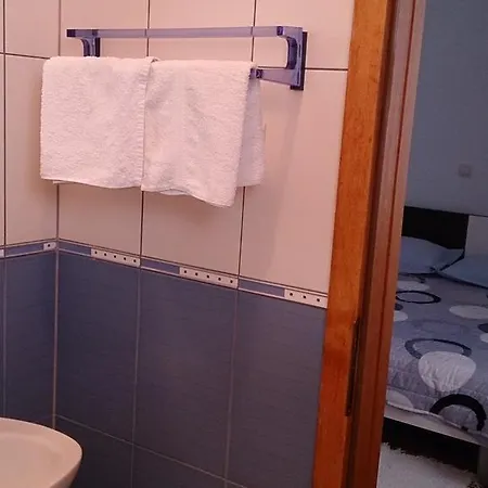 Maris * Veliko Brdo (Makarska)